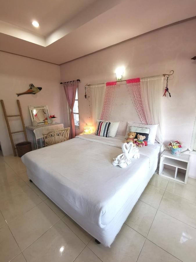 Prathana Garden Beach Resort HHQ Esterno foto