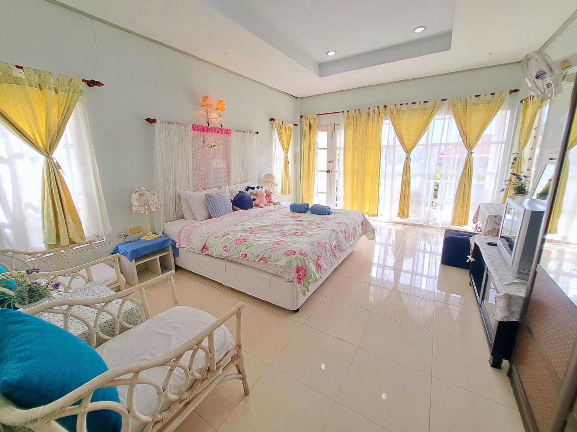 Prathana Garden Beach Resort HHQ Esterno foto