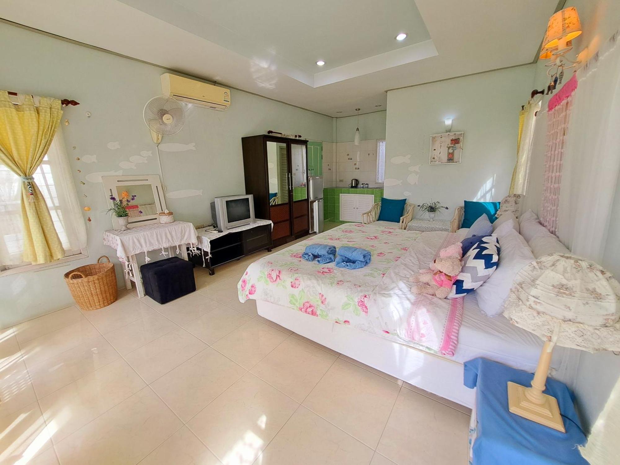 Prathana Garden Beach Resort HHQ Esterno foto